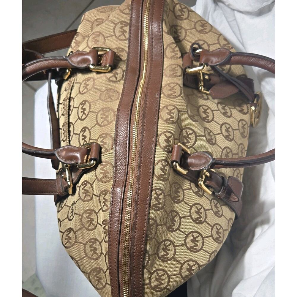Michael Kors MK Logo Satchel Brown Monogram Bag Gold Tone Flawed/Worn Handles - Picture 5 of 15